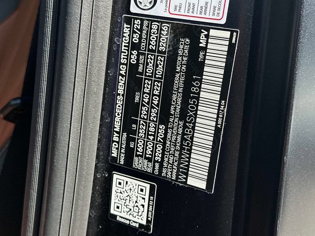 Certified 2025 Mercedes-Benz G 63 AMG 4MATIC image 17