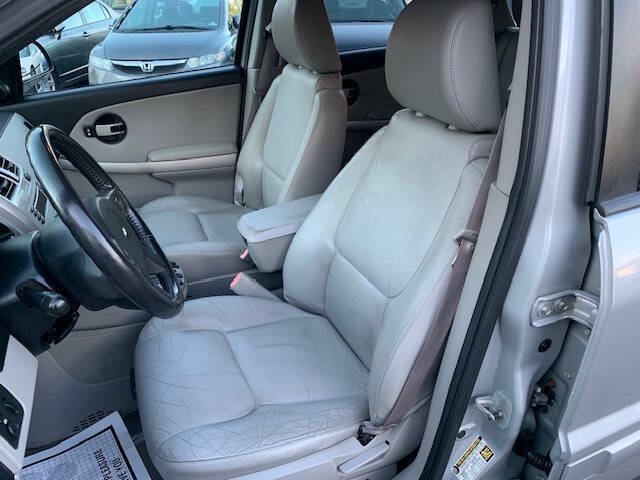 Used 2005 Chevrolet Equinox LT w/ Preferred Equipment Group AWD/4WD image 21