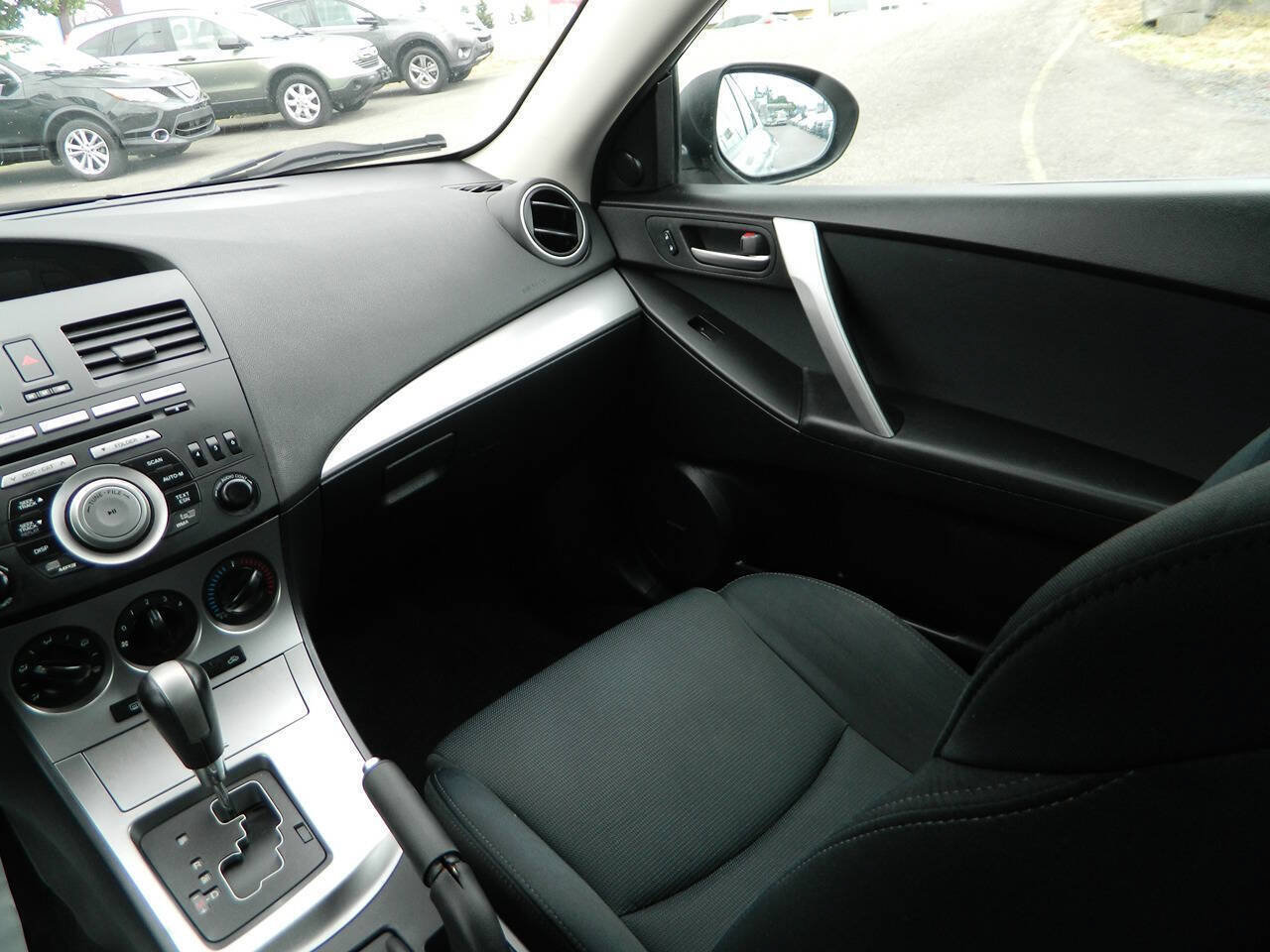 Used 2010 MAZDA MAZDA3 s Sport FWD image 17