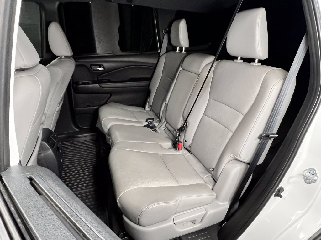 Used 2021 Honda Passport Elite image 13