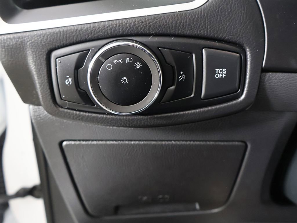 Used 2024 Ford Edge SE w/ Black Appearance Package image 32