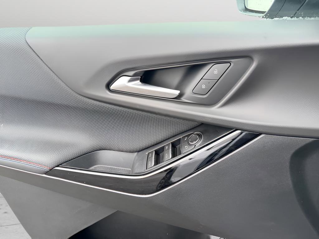 New 2026 Chevrolet Equinox RS image 21