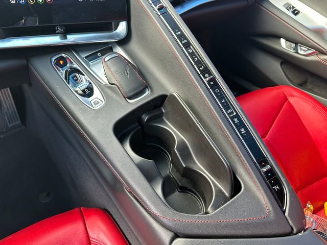 Used 2021 Chevrolet Corvette Stingray Coupe w/ 1LT image 16