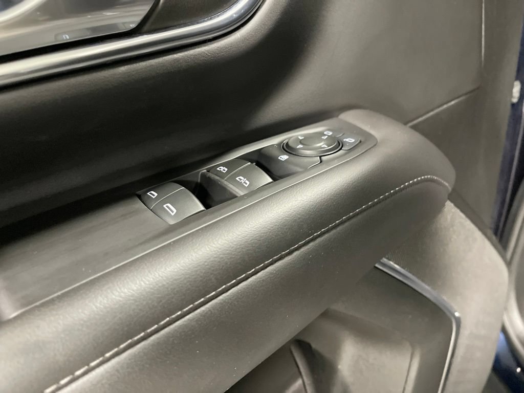 Used 2024 Chevrolet Tahoe LS RWD image 23