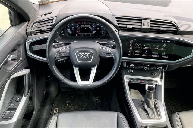 Certified 2023 Audi Q3 2.0T Premium w/ Convenience Package image 5