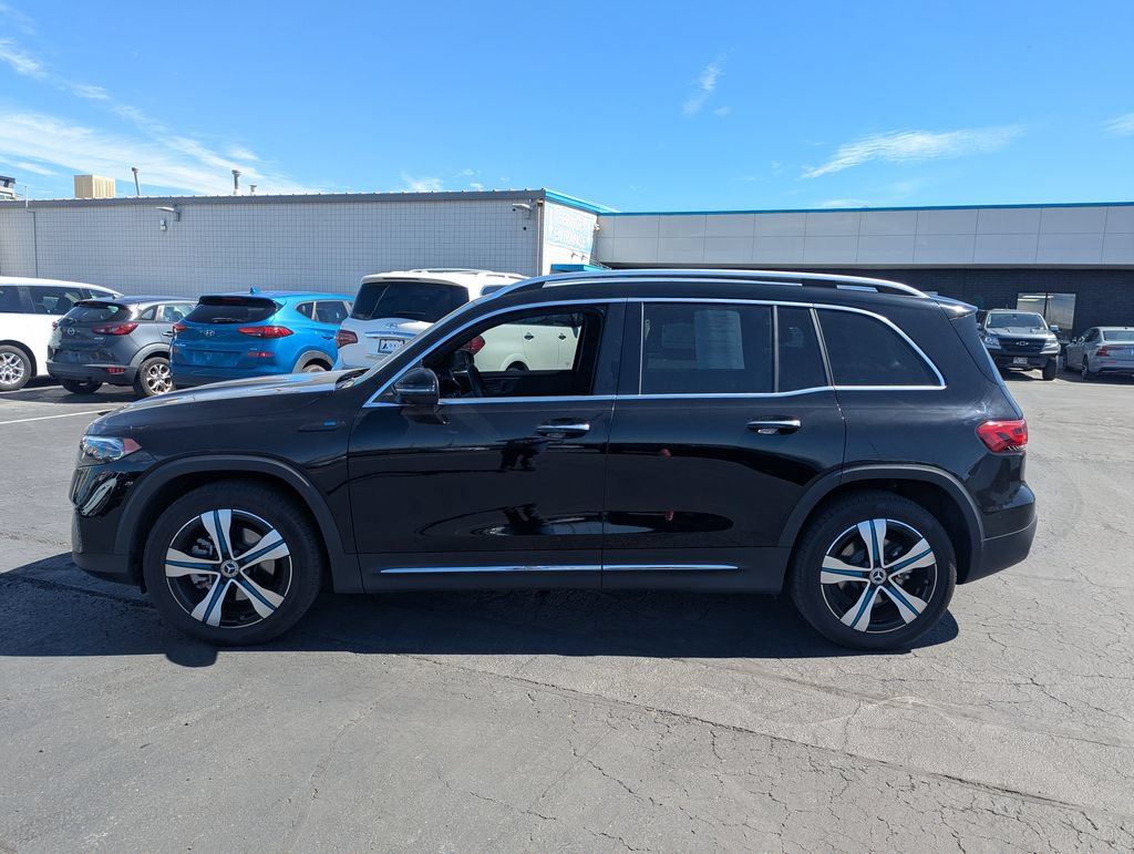 Used 2022 Mercedes-Benz EQB 350 4MATIC image 8