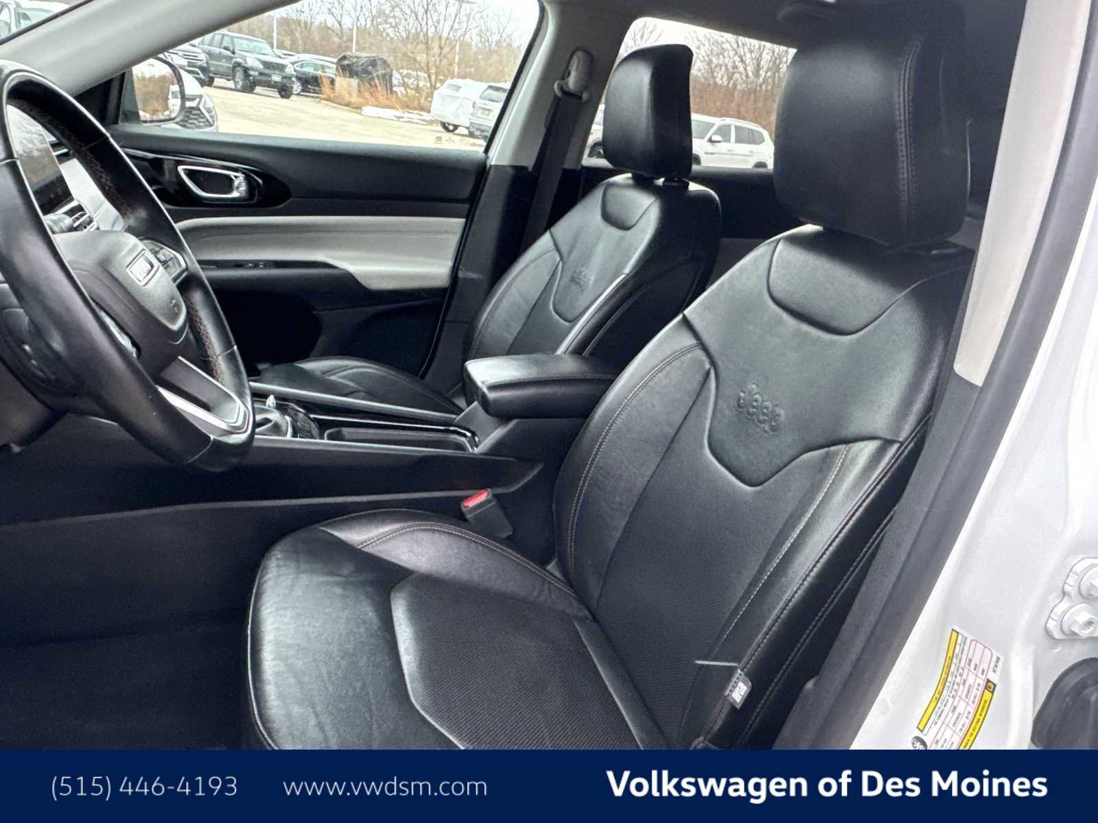 Used 2022 Jeep Compass Limited image 11