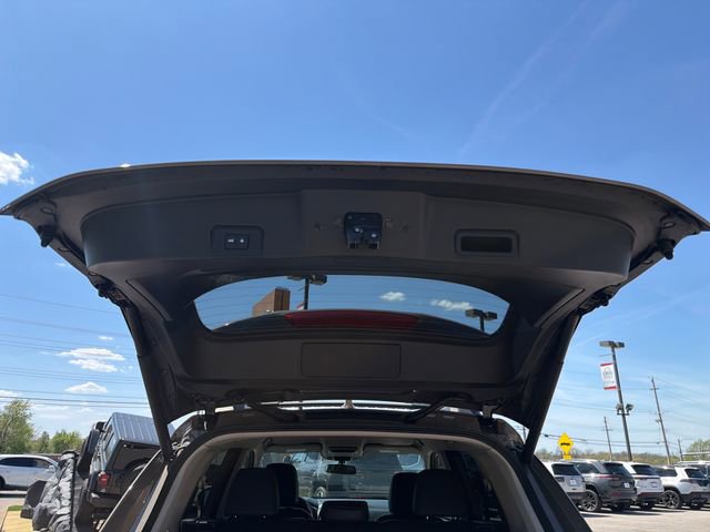 Used 2025 Nissan Rogue SV image 27