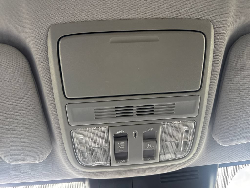 Certified 2021 Honda CR-V EX image 28