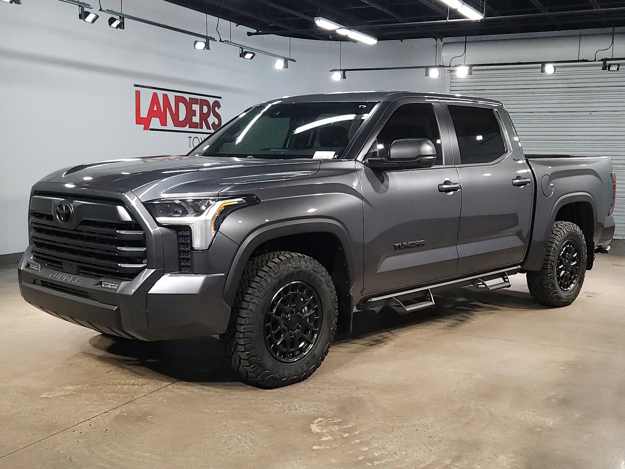 New 2026 Toyota Tundra SR5 AWD/4WD image 3