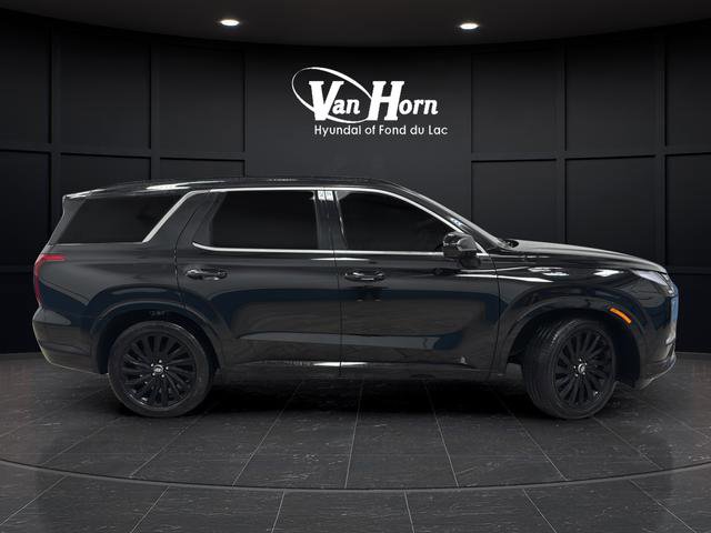Used 2024 Hyundai Palisade Calligraphy image 2