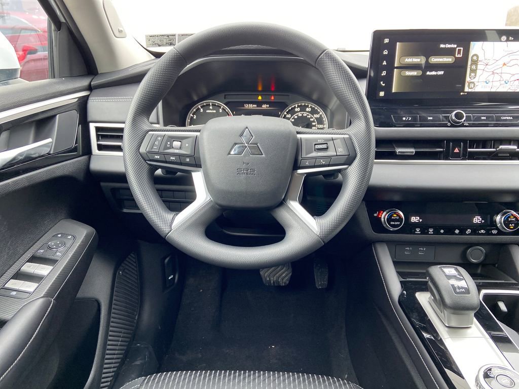New 2026 Mitsubishi Outlander ES AWD/4WD image 20