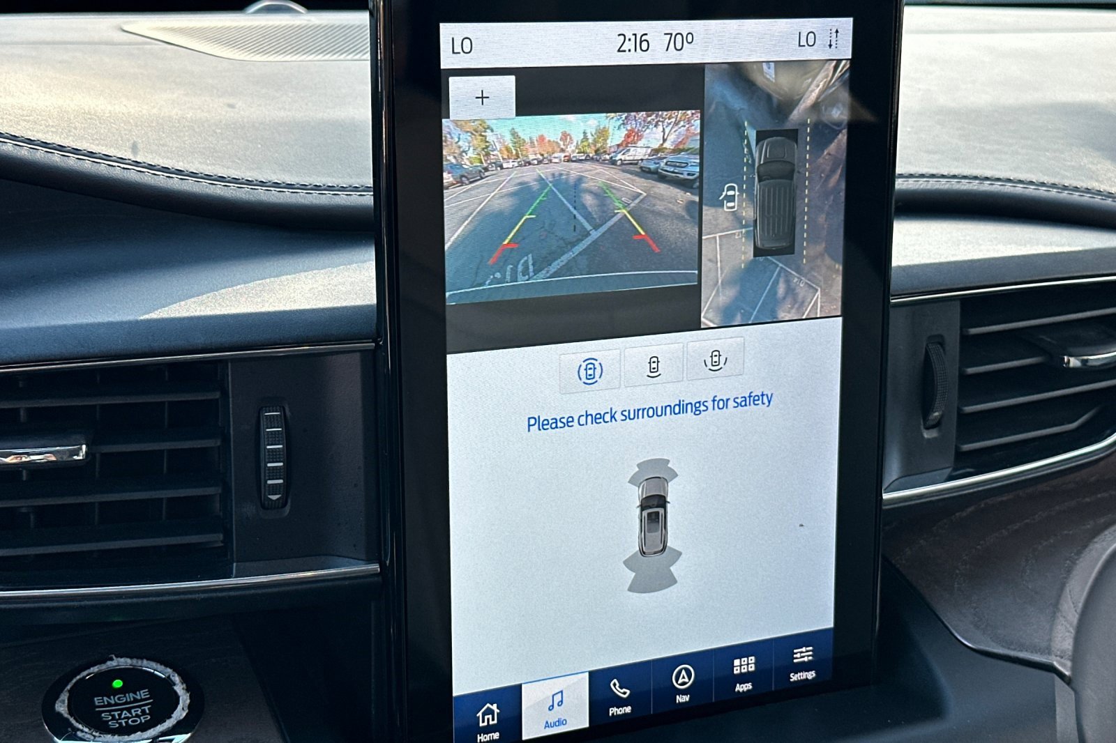 Certified 2020 Ford Explorer Platinum w/ Premium Technology Package image 21