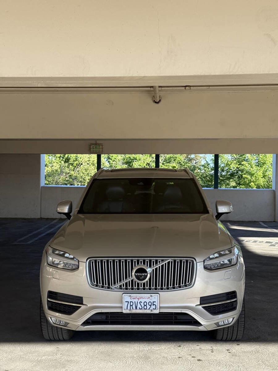 Used 2016 Volvo XC90 T6 Inscription w/ Vision Package AWD/4WD image 23