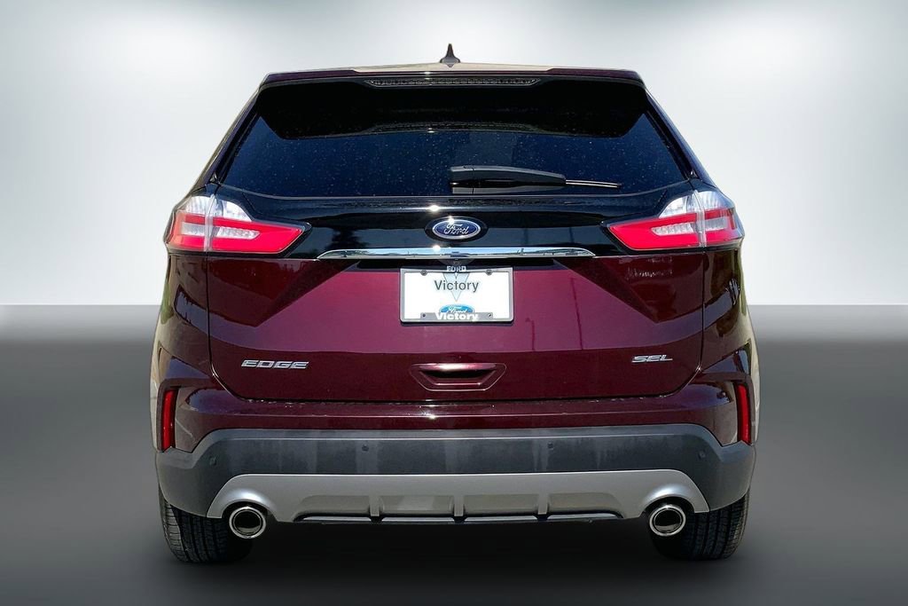 Used 2020 Ford Edge SEL w/ Convenience Package FWD image 4