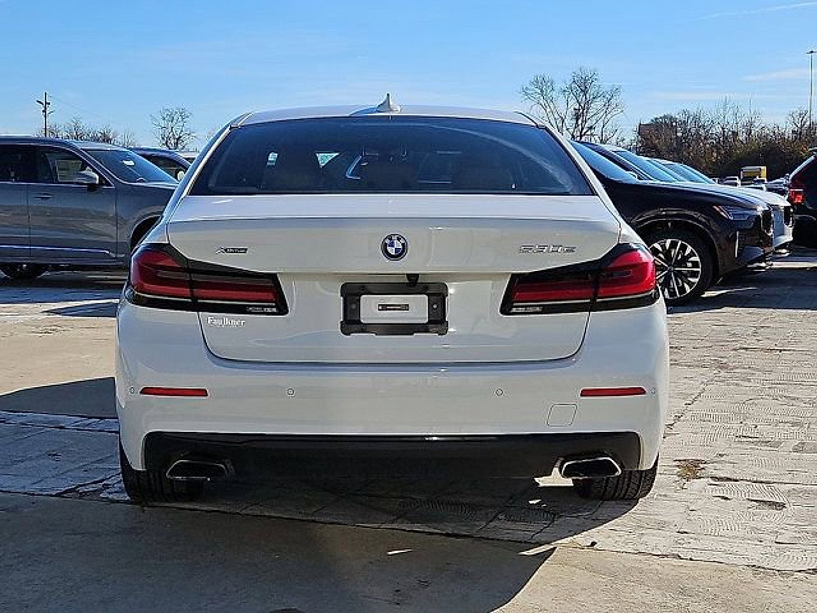 Used 2023 BMW 530e xDrive image 5