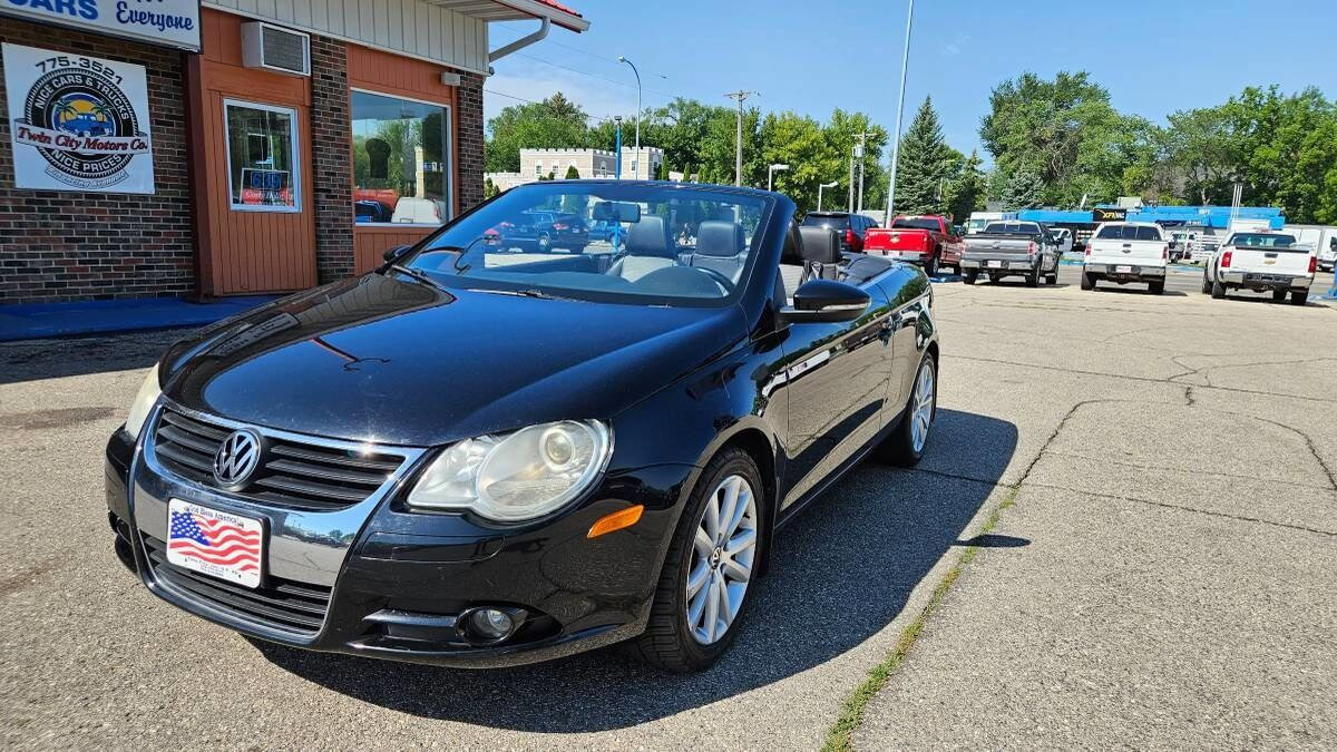Used 2011 Volkswagen Eos Komfort FWD image 8