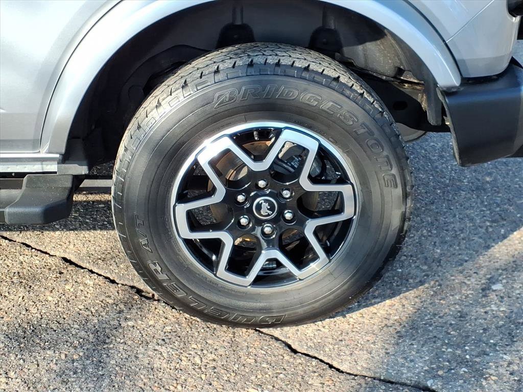 Certified 2022 Ford Bronco Outer Banks image 7