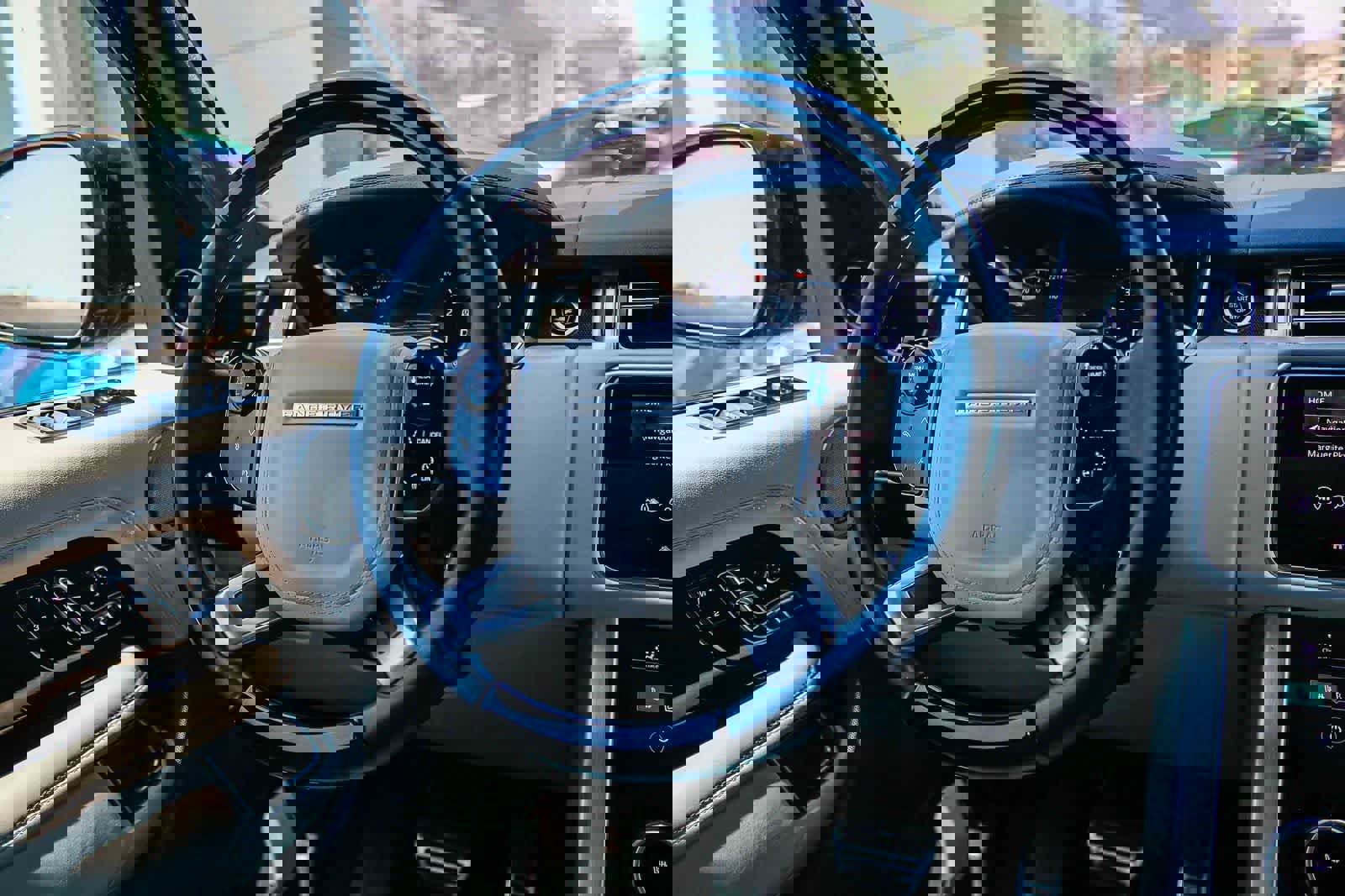 Used 2021 Land Rover Range Rover Westminster Edition image 15