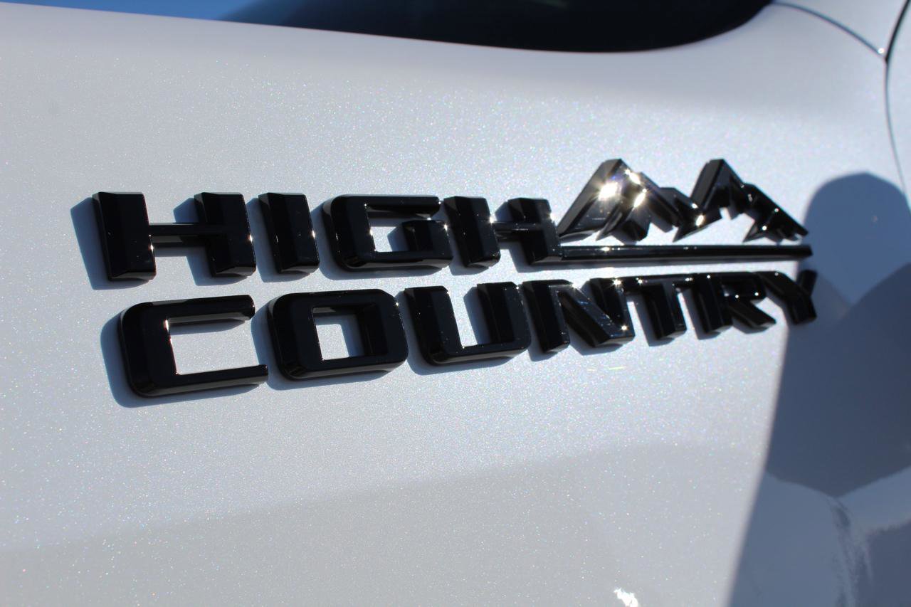 Used 2026 Chevrolet Silverado 3500 High Country w/ High Country Premium Package image 59