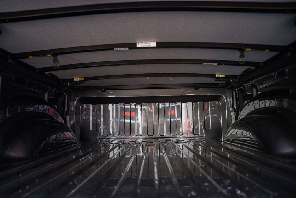 New 2026 RAM 1500 4x4 Crew Cab image 11