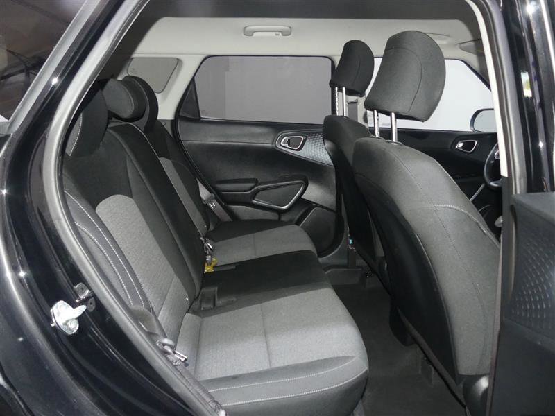 Used 2021 Kia Soul S FWD image 28