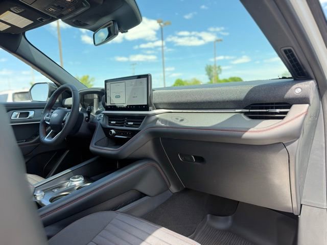 New 2026 Ford Explorer ST-Line AWD/4WD image 19