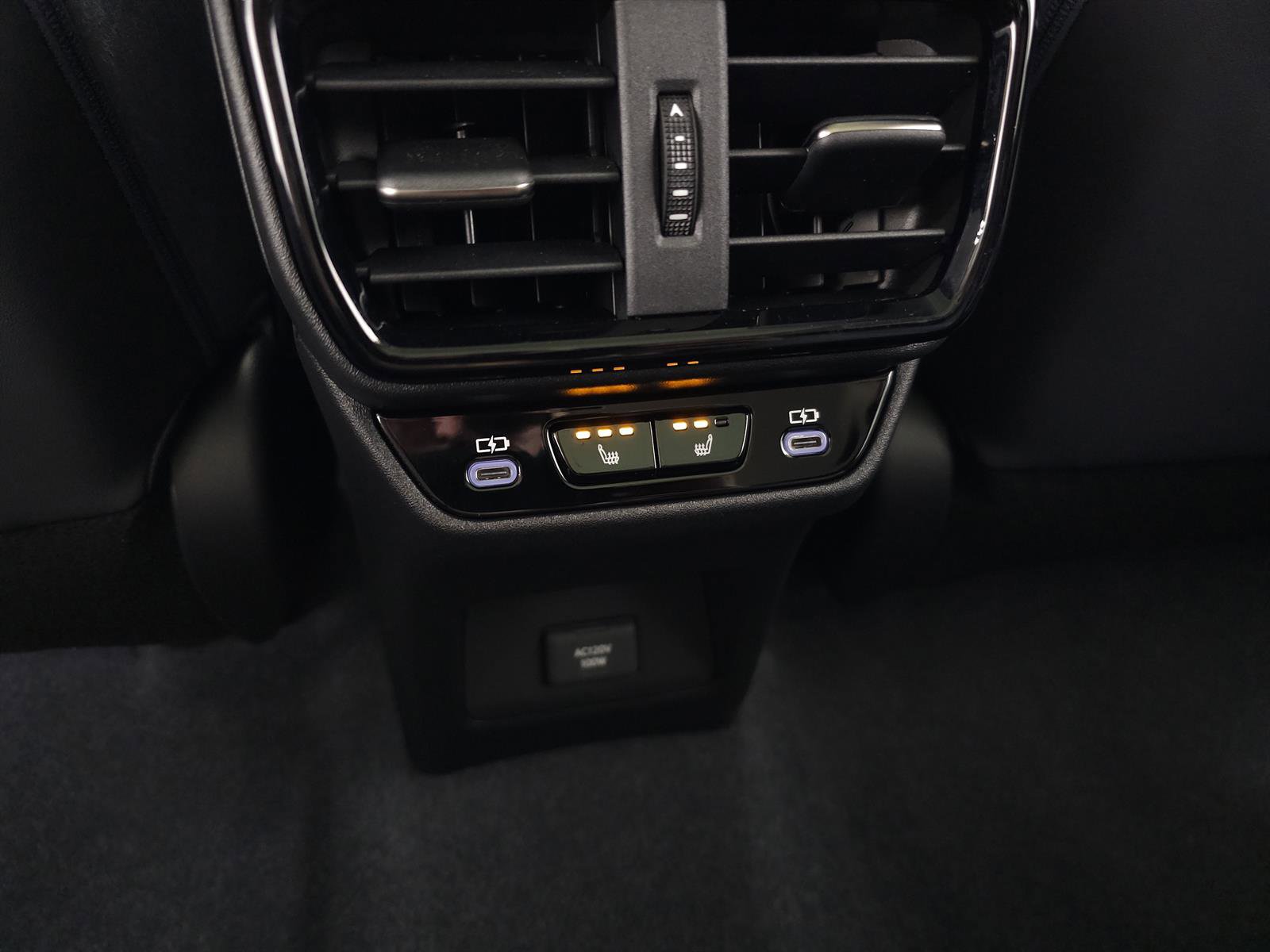 Used 2024 Lexus RZ 450e Premium w/ Accessory Package (Z1) image 34