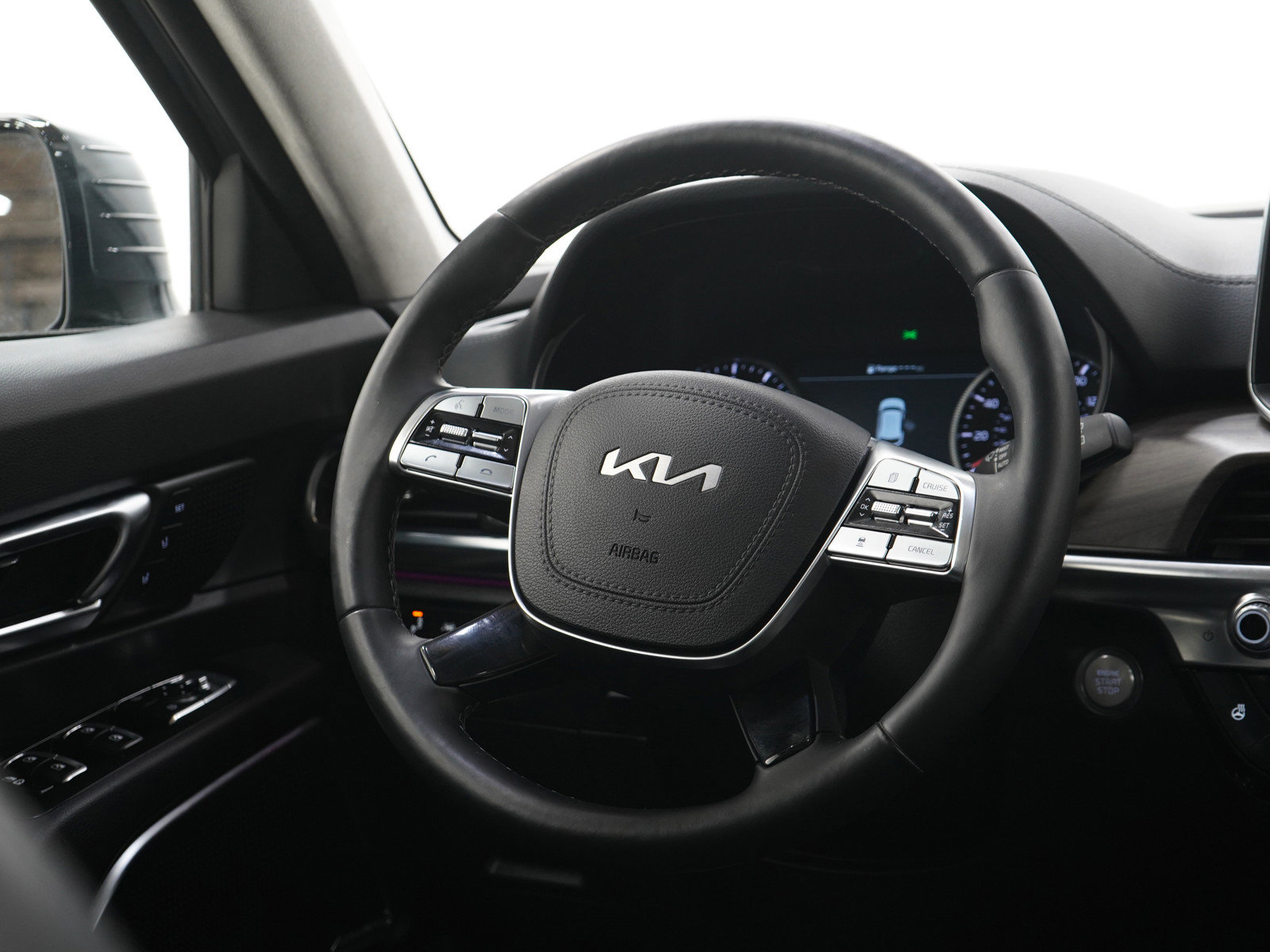Used 2022 Kia Telluride SX w/ SX Prestige Package AWD/4WD image 15