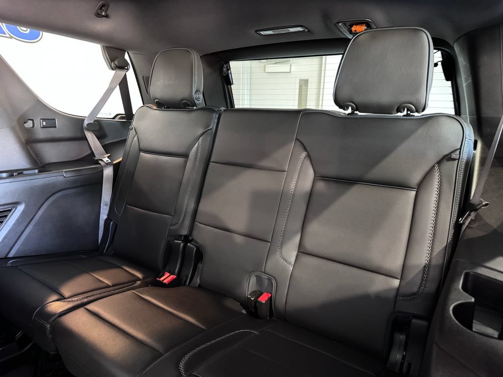 Certified 2024 GMC Yukon Denali AWD/4WD image 15