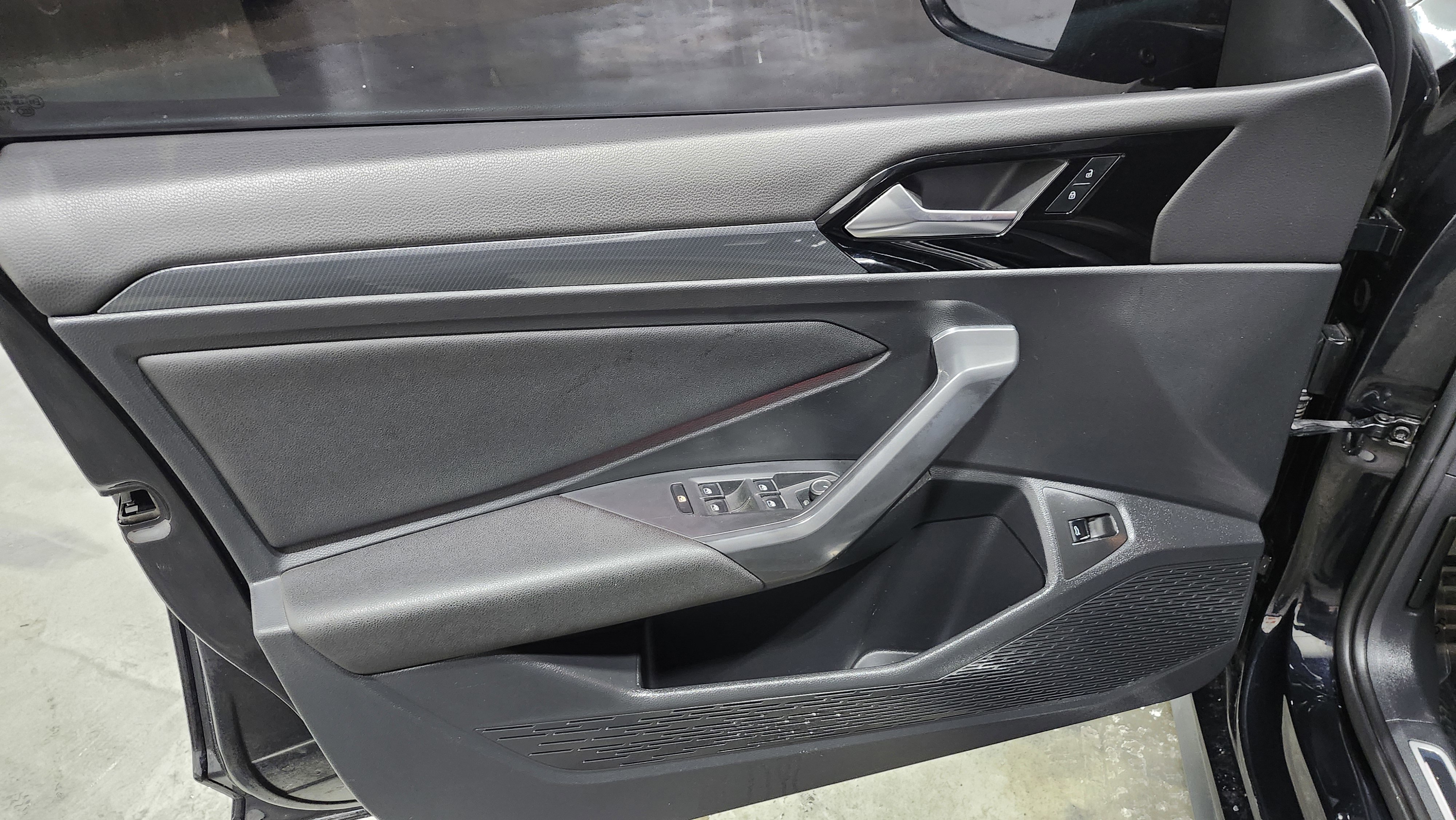 Used 2021 Volkswagen Jetta GLI Autobahn w/ GLI Autobahn Black Package image 25