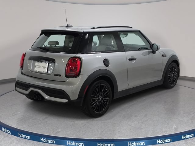Certified 2024 MINI Cooper S FWD image 5