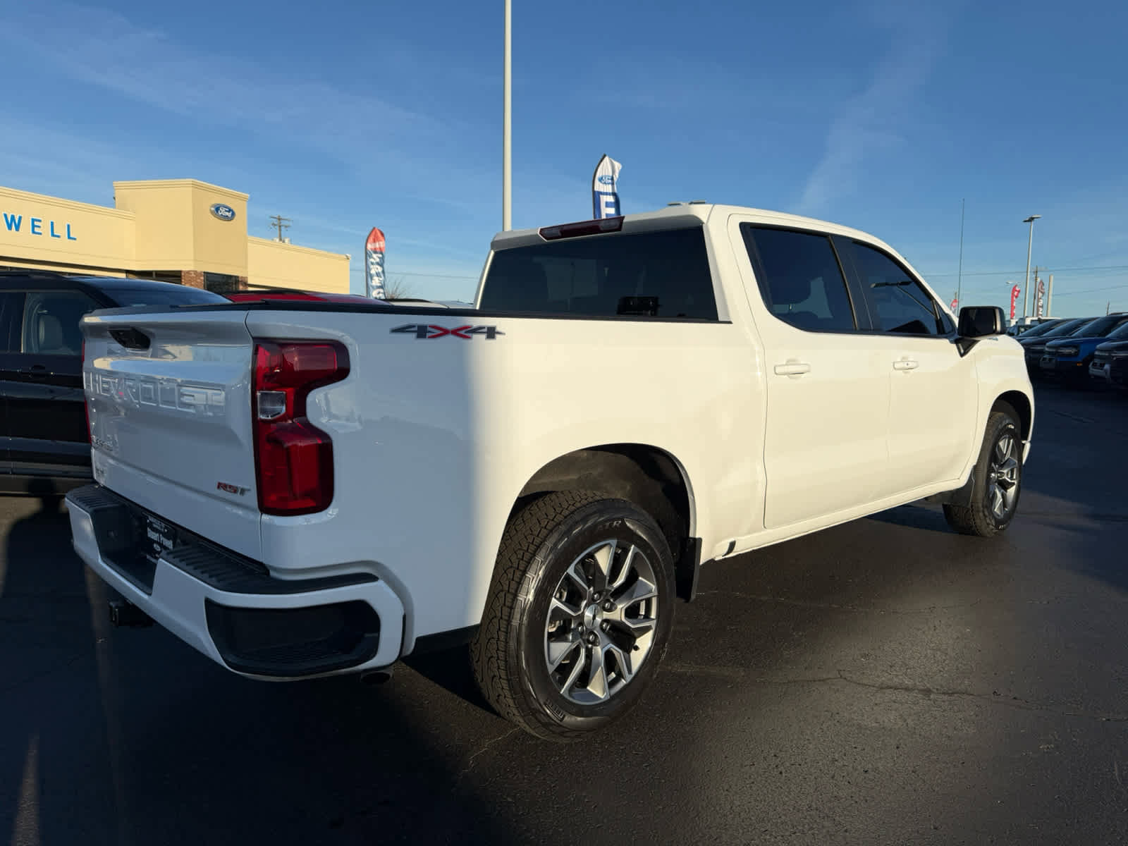 Used 2024 Chevrolet Silverado 1500 RST w/ Protection Package image 18
