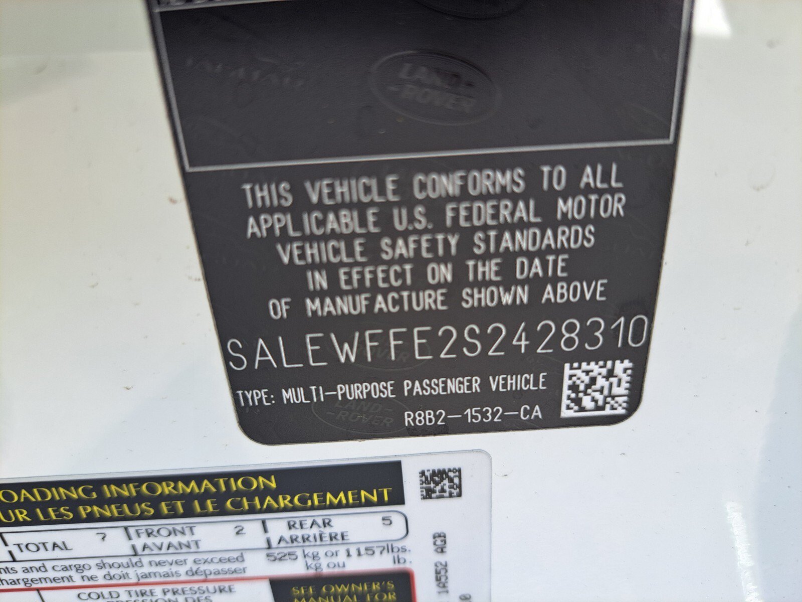 Used 2025 Land Rover Defender 130 V8 AWD/4WD image 16