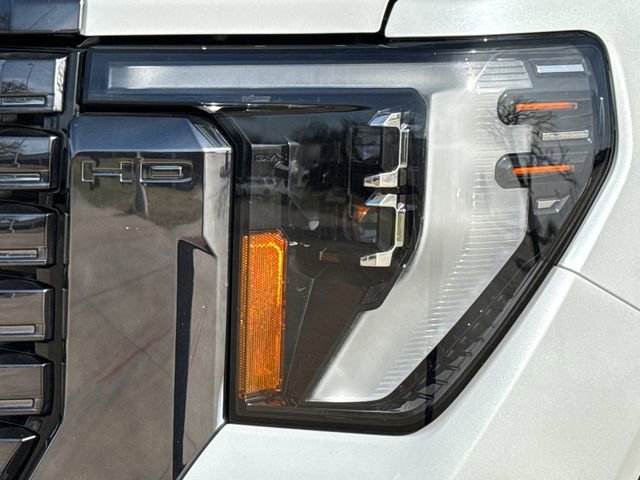 Used 2024 GMC Sierra 2500 Denali Ultimate image 4