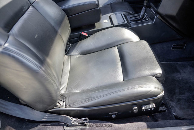 Used 1993 Cadillac Allante FWD image 36