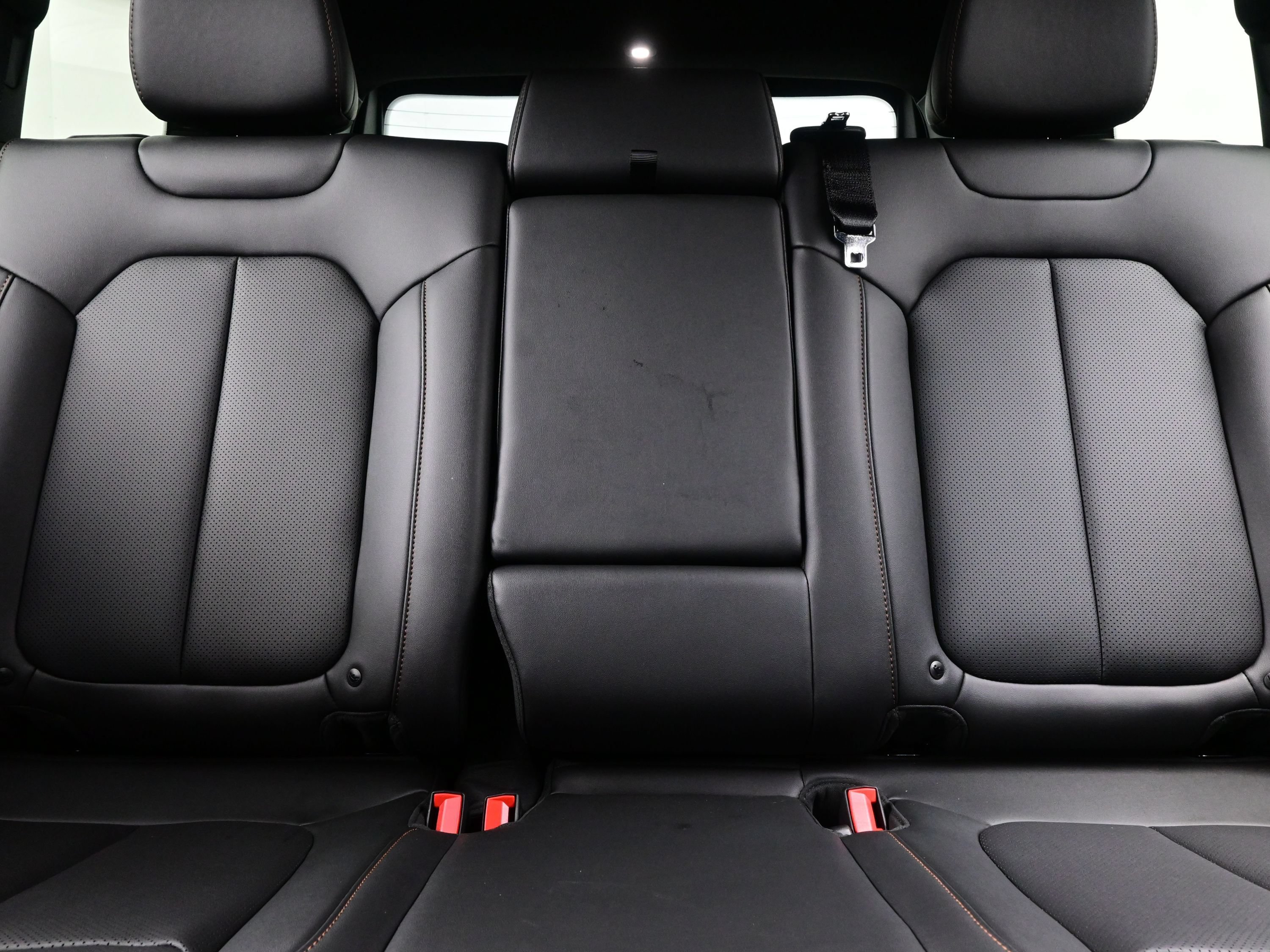 New 2026 Jeep Cherokee Limited AWD/4WD image 13