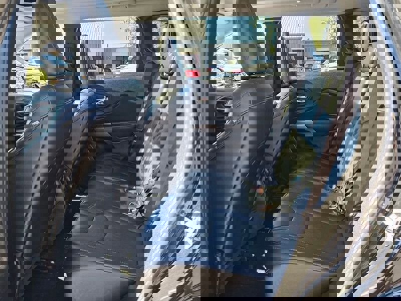 Used 2022 Jeep Cherokee Limited image 9