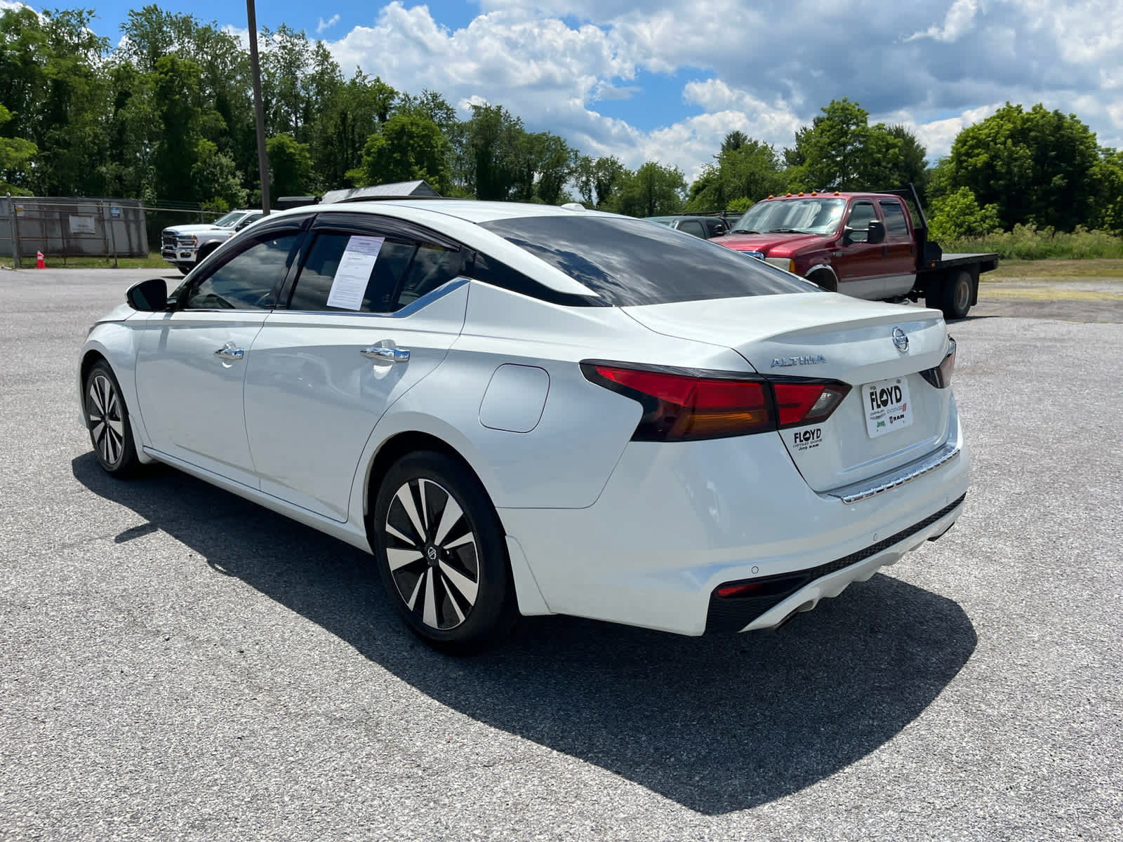 Used 2021 Nissan Altima 2.5 SL FWD image 5