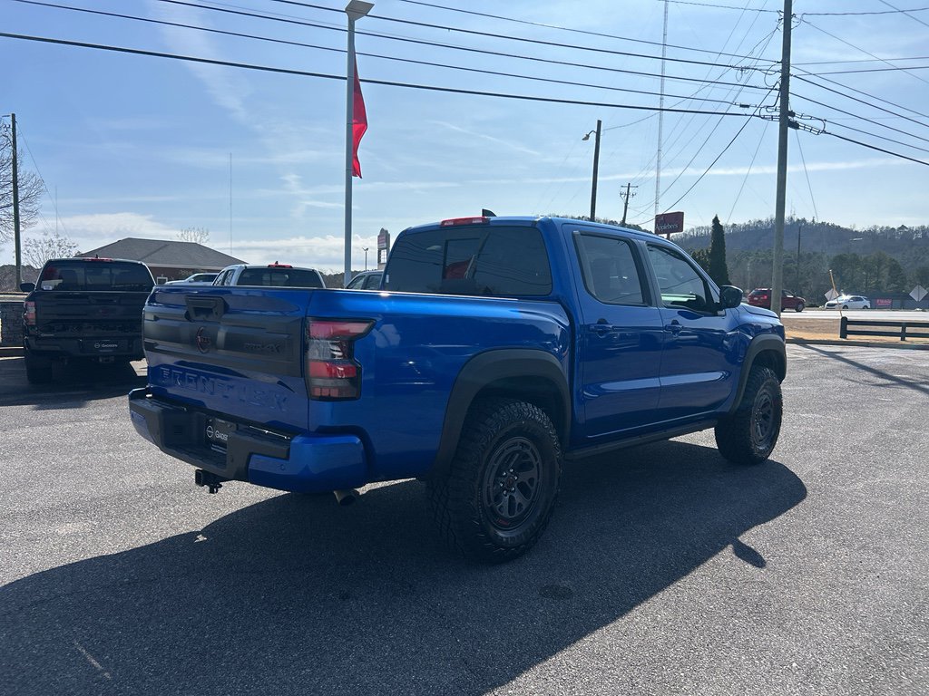 Used 2025 Nissan Frontier PRO-4X image 3