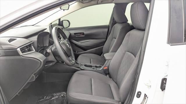 Used 2023 Toyota Corolla LE FWD image 14