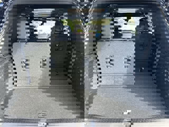 Used 2024 Chevrolet Traverse RS w/ LPO, Floor Liner Package image 30