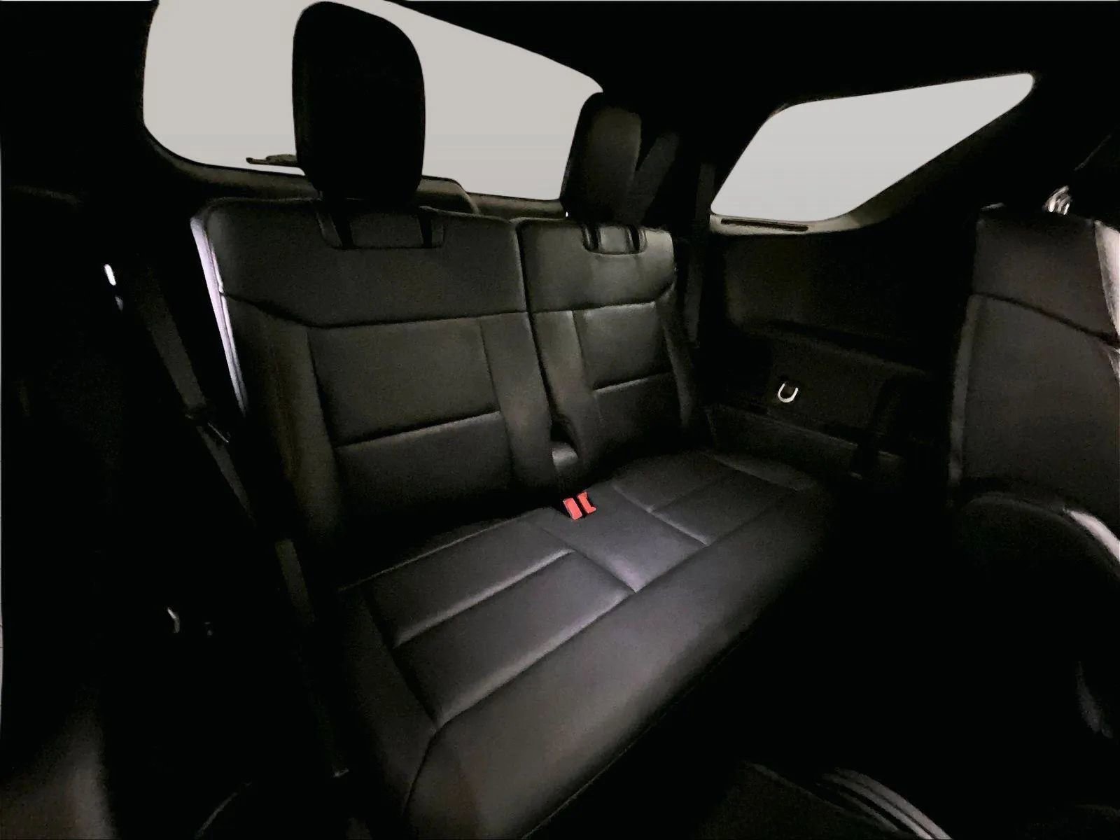 Used 2025 Ford Explorer ST AWD/4WD image 27