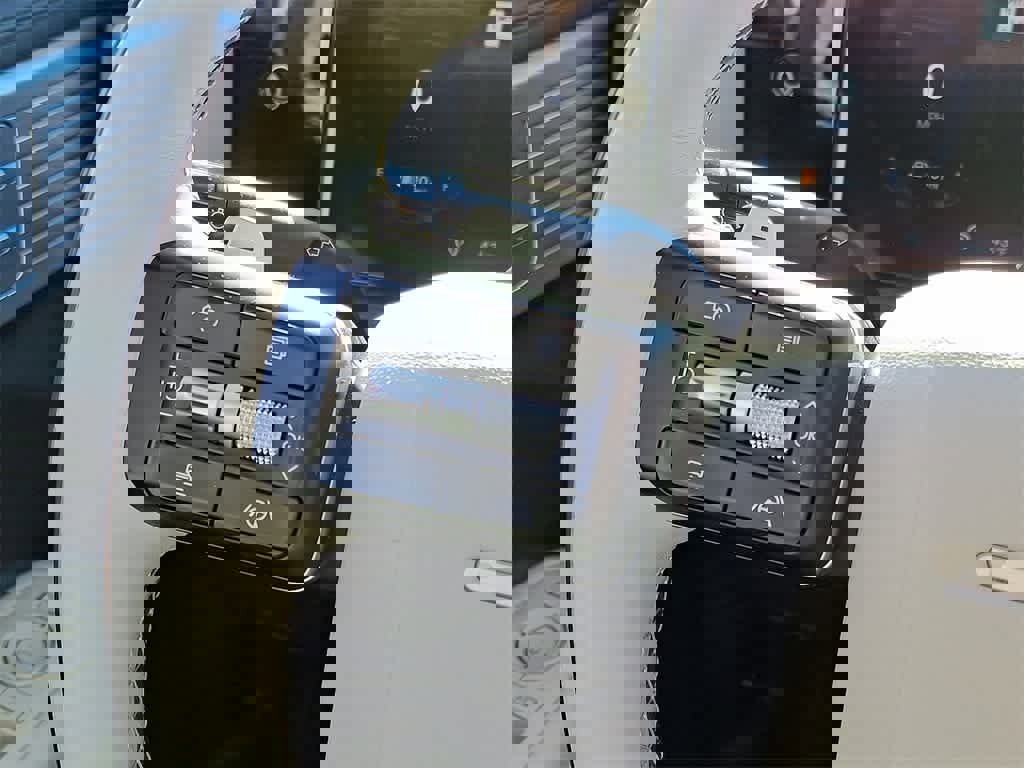 Used 2025 Hyundai Santa Fe Calligraphy image 20