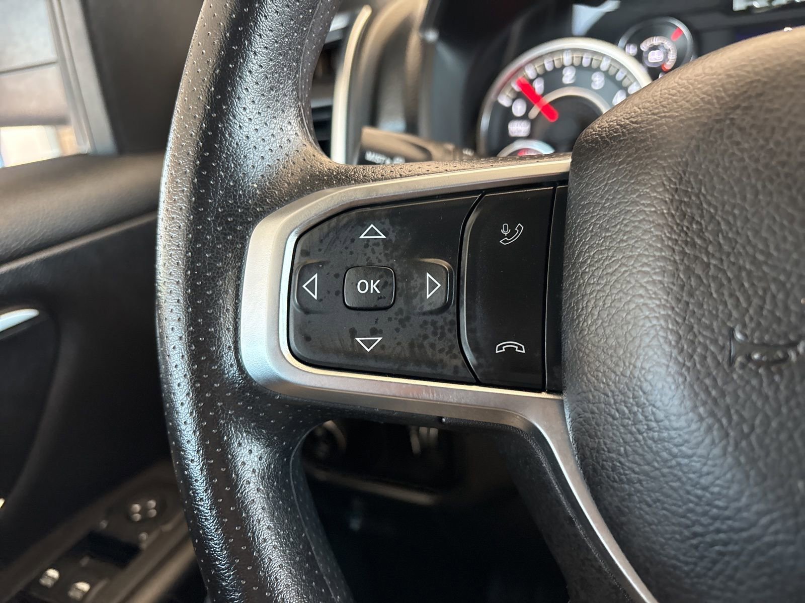 Used 2025 RAM 1500 Lone Star AWD/4WD image 25