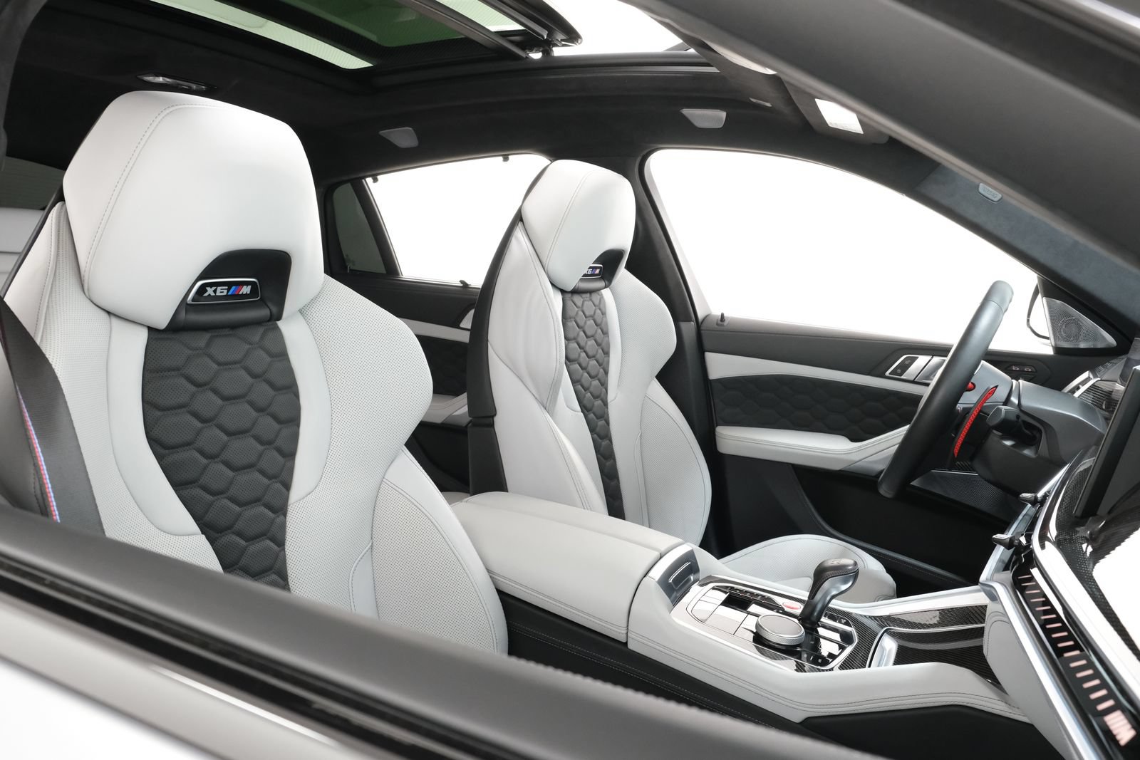 Used 2024 BMW X6 M Competition w/ Executive Package AWD/4WD image 43