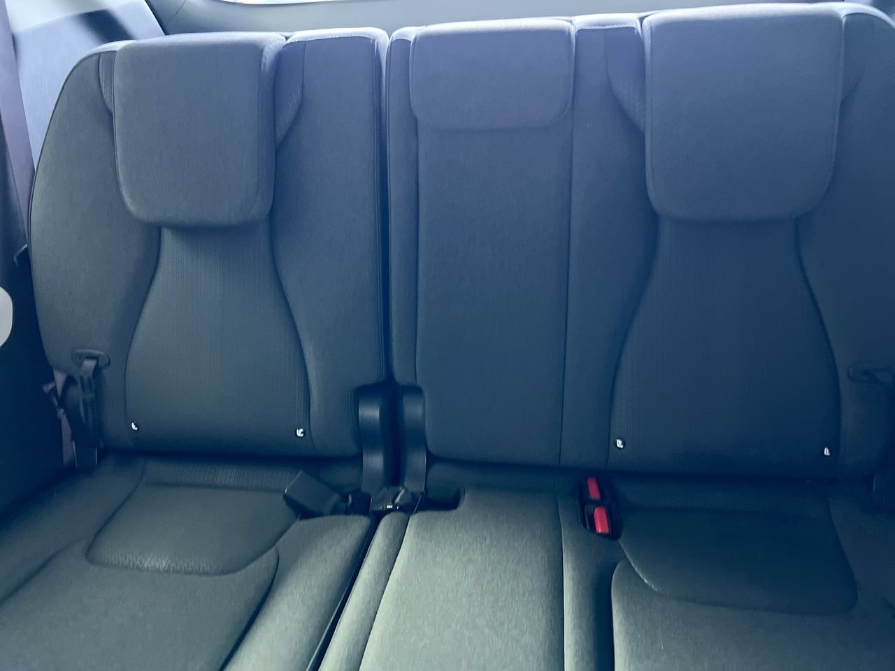 Certified 2024 Kia Carnival LX FWD image 25