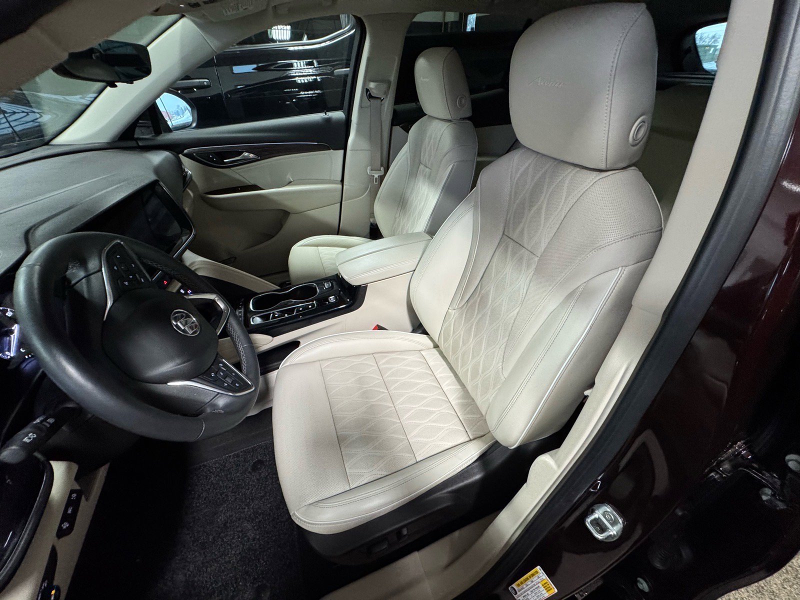 Certified 2023 Buick Envision Avenir image 19