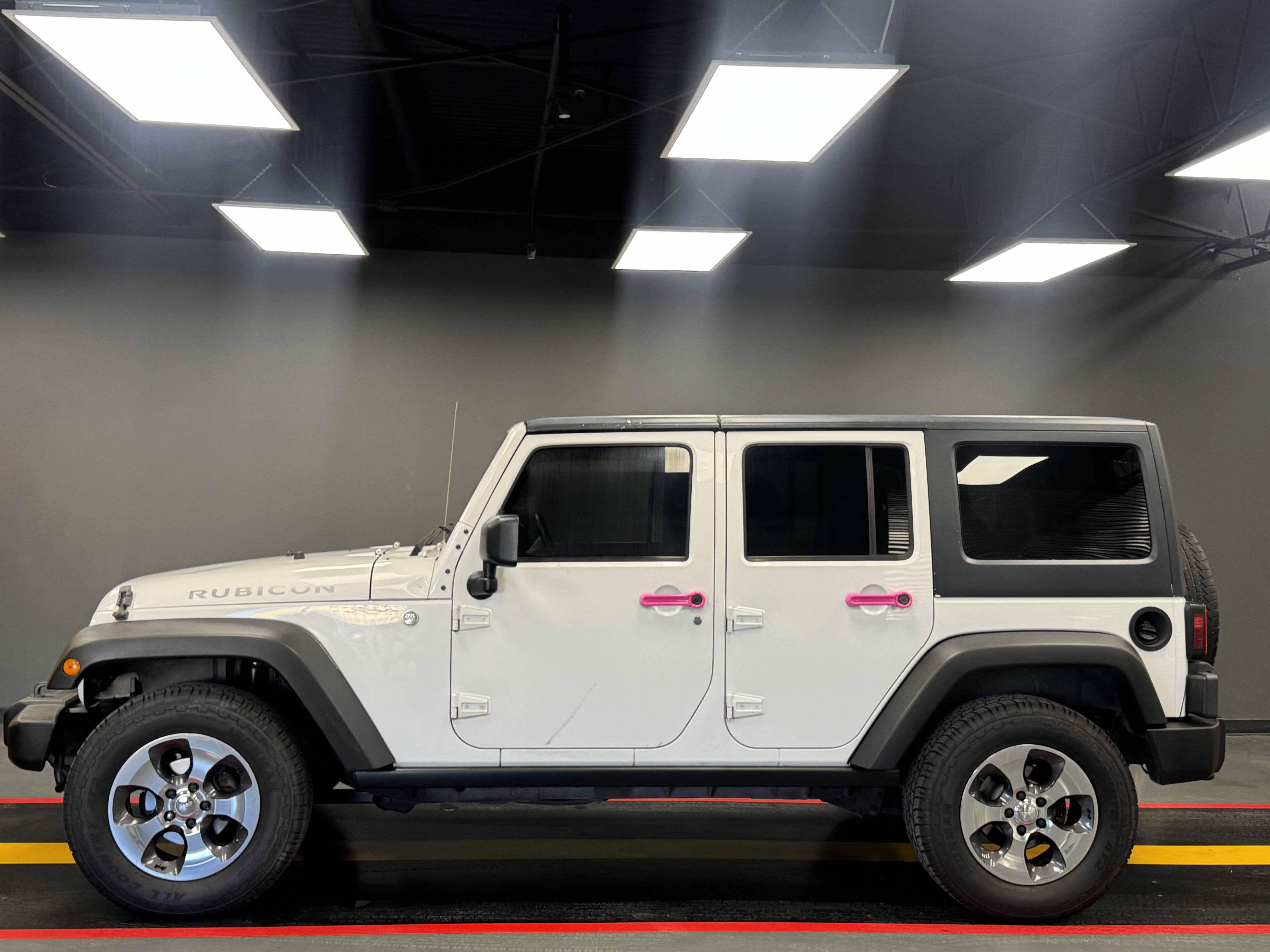 Used 2011 Jeep Wrangler Unlimited Rubicon w/ Trailer Tow Group image 3
