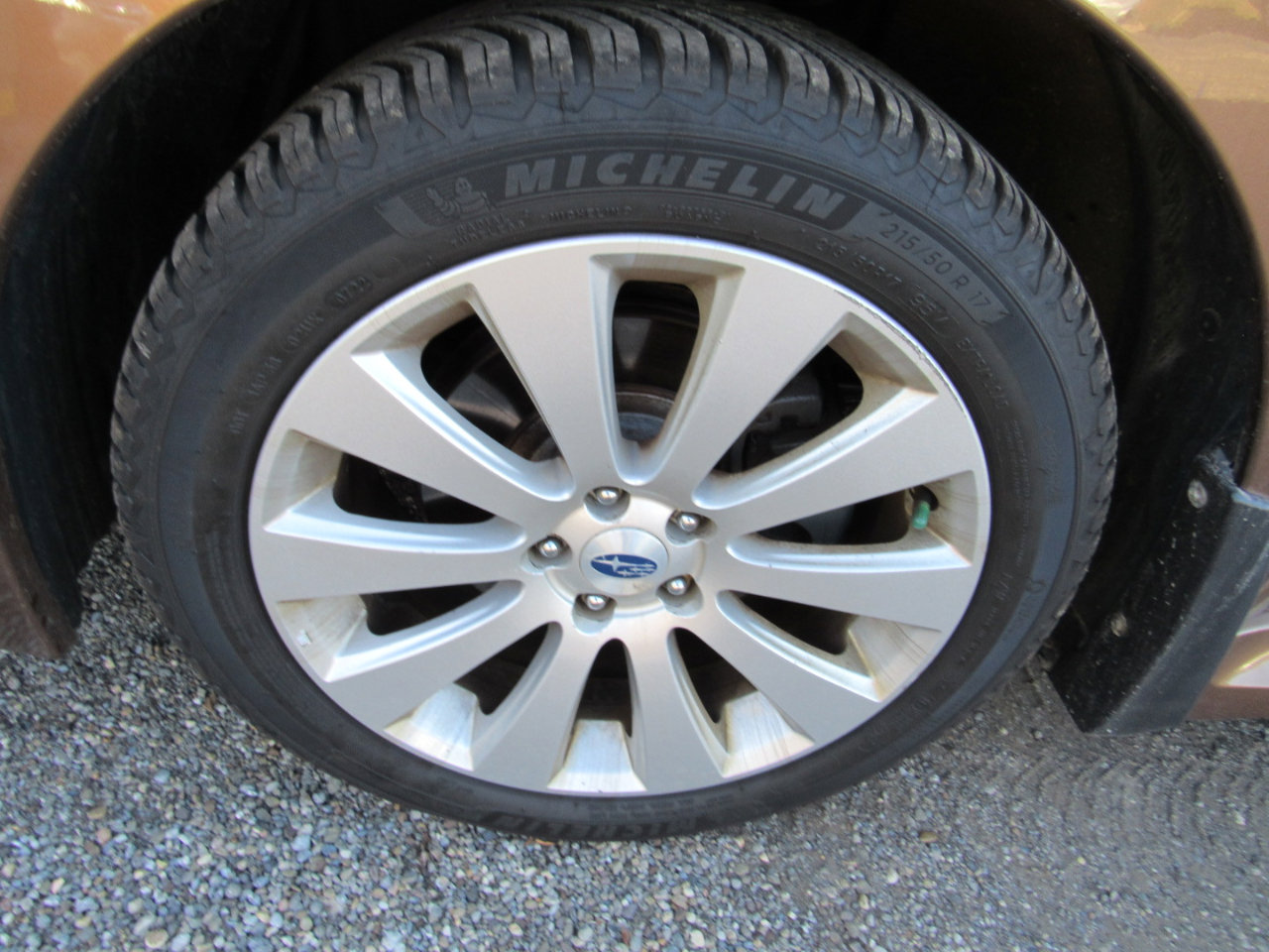 Used 2011 Subaru Legacy 2.5i Limited image 12